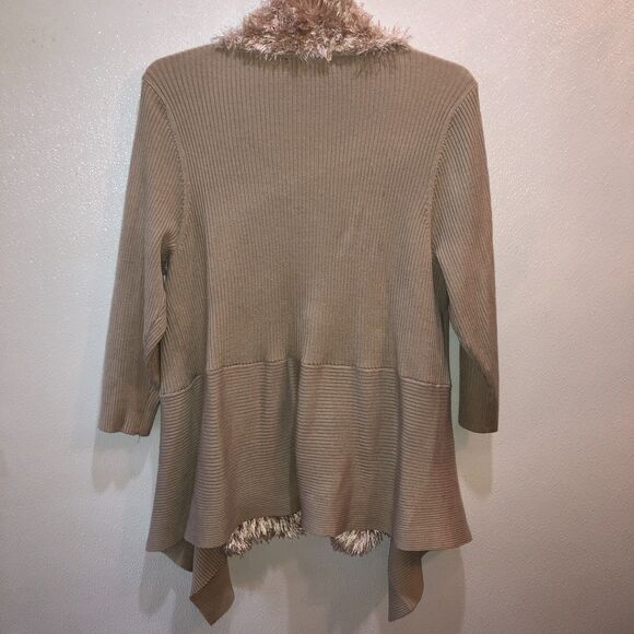 Lauren Michelle Woman 2X Beige Taupe Faux Fur Open Front Cardigan Sweater Duster - Picture 6 of 10